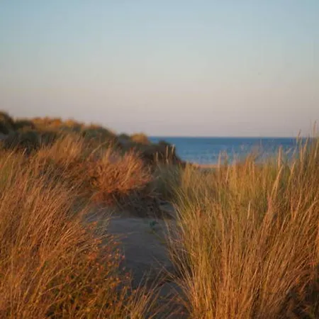 Maisonette In Valras-plage Near Sandy